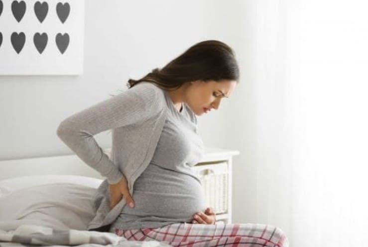 أعراض الولادة في الشهر التاسع